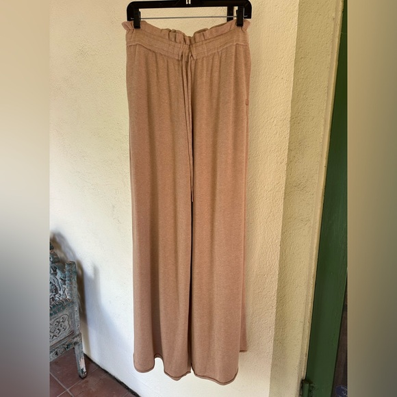 Lunya NEW IN PACKAGE Cozy Cotton Silk Relaxed Pants Nutmeg Size Medium - Picture 7 of 10